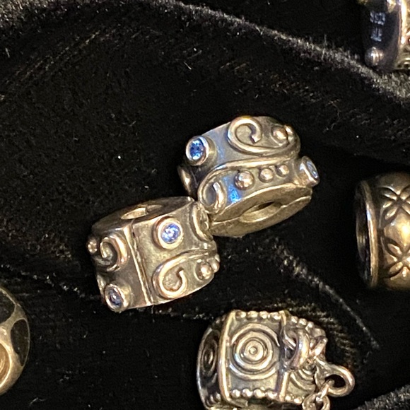 PANDORA 26 DISCONTINUED RARE Pieces Charms, 4 Bracelets 22 Spacers Beads & MORE! - Picture 8 of 13